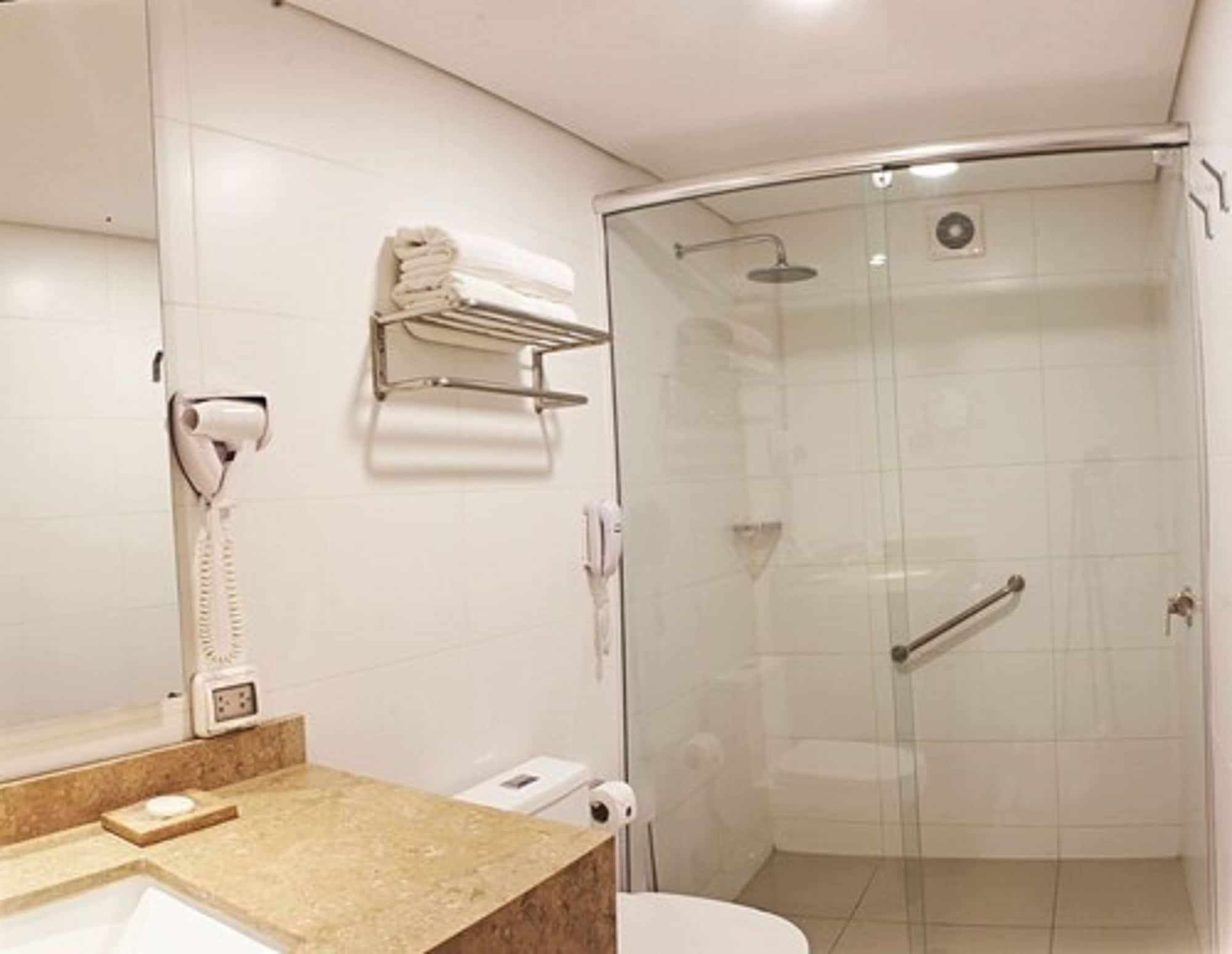 לימה Hotel Estelar San Isidro מראה חיצוני תמונה